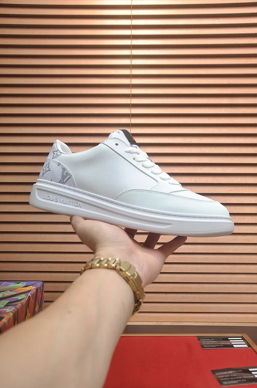 Men's shoes 💰540💶[LOUIS VUITTON] Original order price (water-dyed cowhide lining) new model 🍀LV Louis Vuitton * - top version of LV classic trendy shoes! Made of imported original cowhide, water-dyed cowhide lining, and original wear-resistant rubber outsole! High quality products! Code number 38-45 (45 is custom-made and cannot be returned or exchanged)